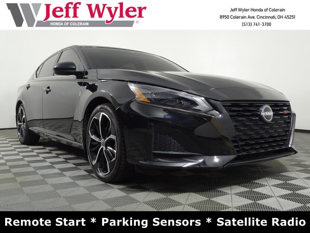 2023 Nissan Altima 2.5 SR FWD