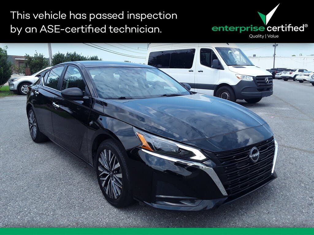 2024 Nissan Altima 2.5 SV FWD