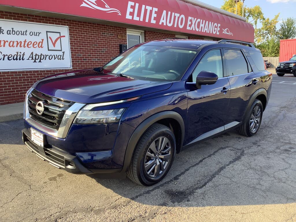 2022 Nissan Pathfinder SV 4WD