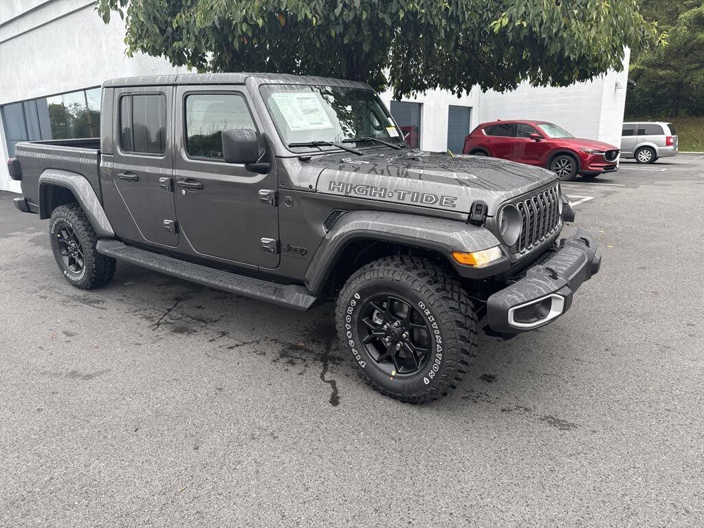 2025 Jeep Gladiator High Tide Crew Cab 4WD
