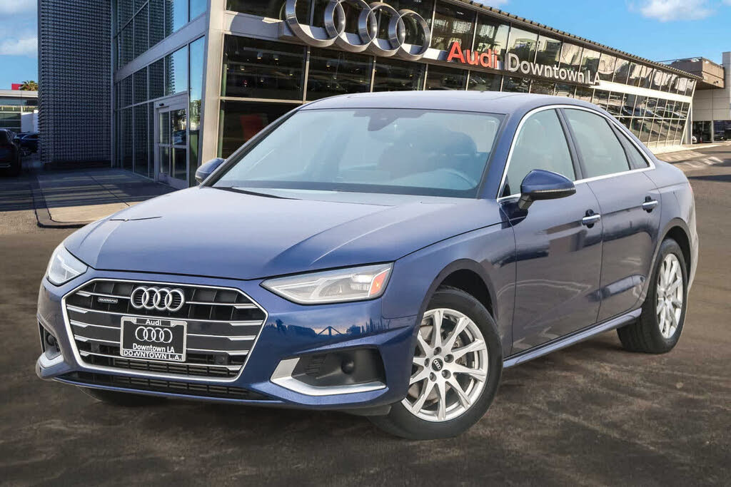 2022 Audi A4 quattro Premium 40 TFSI AWD