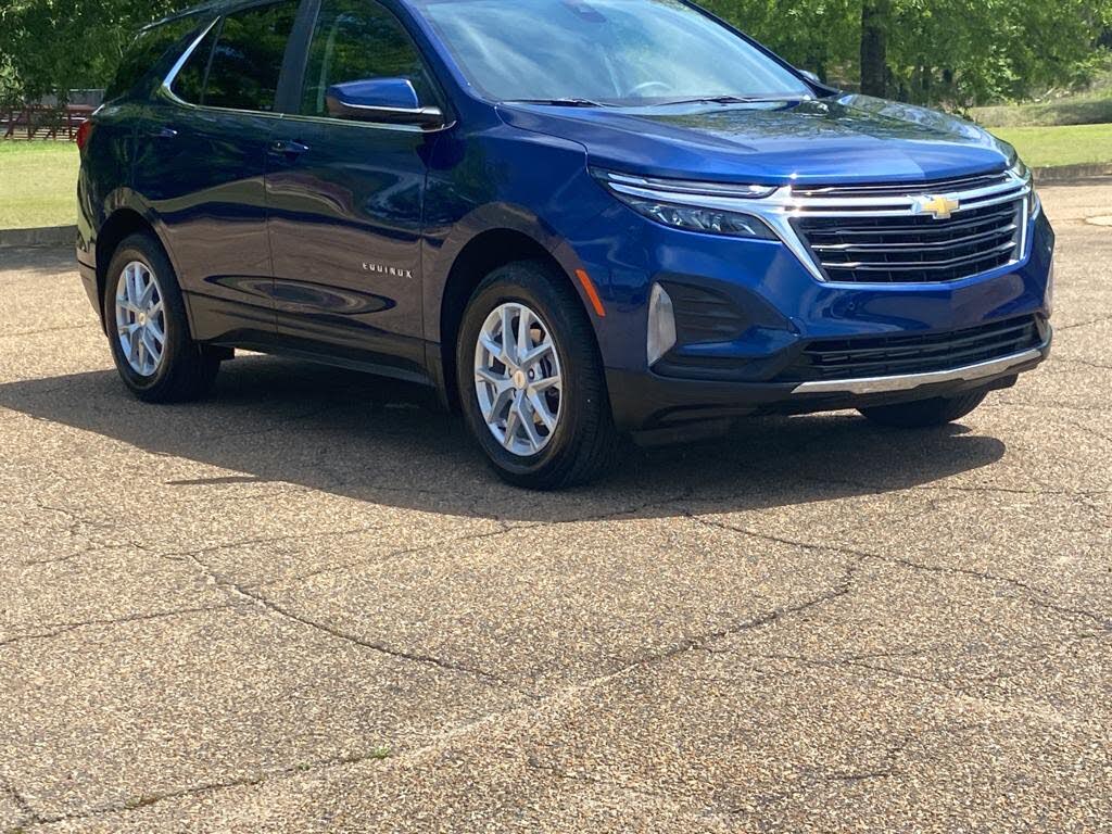 2023 Chevrolet Equinox LT AWD with 1LT