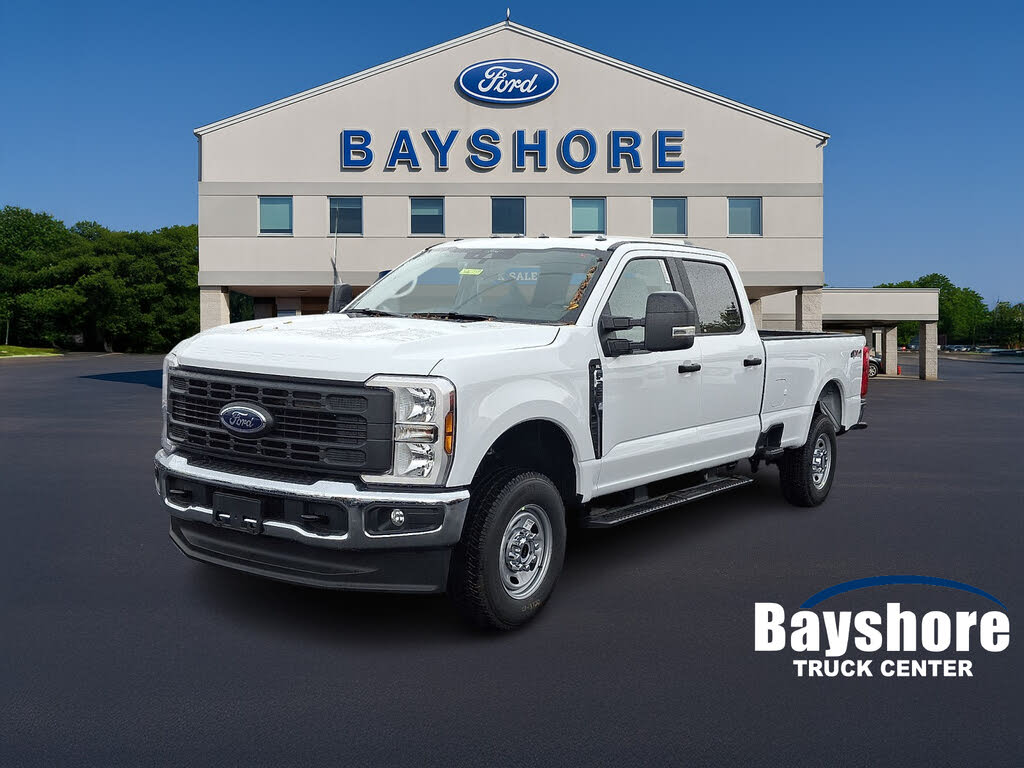 2026 Ford F-250 Super Duty XL Crew Cab 4WD