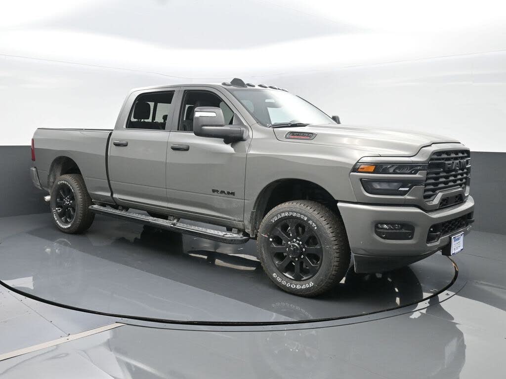 2026 RAM 3500 Big Horn Crew Cab 4WD