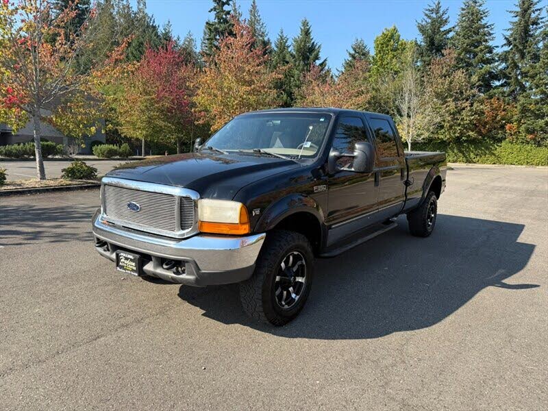 1999 Ford F-350 Super Duty Lariat Crew Cab SB 4WD