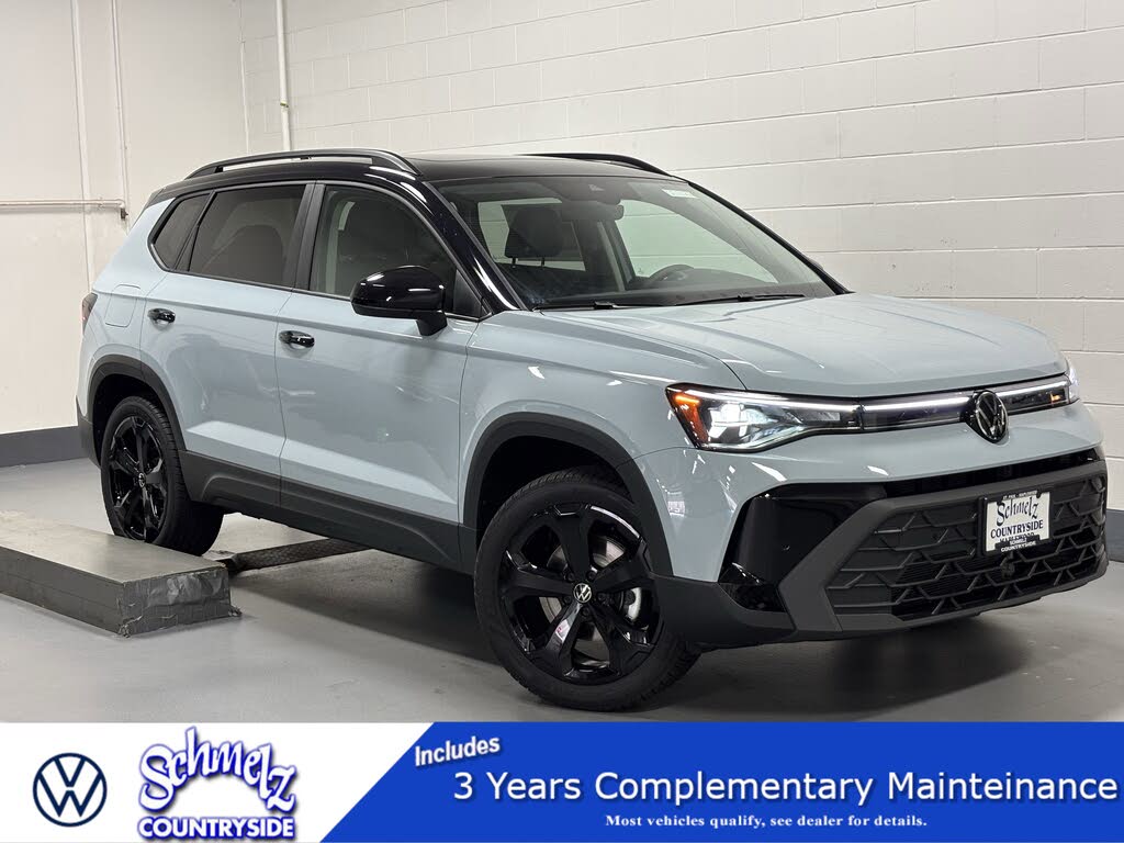 2025 Volkswagen Taos SE Black 4Motion