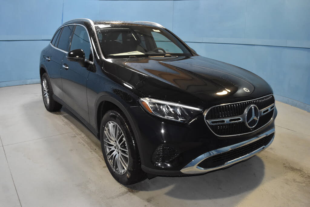 2026 Mercedes-Benz GLC 300 4MATIC