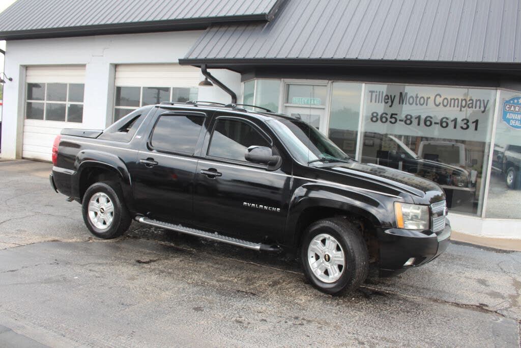 2011 Chevrolet Avalanche LT 4WD