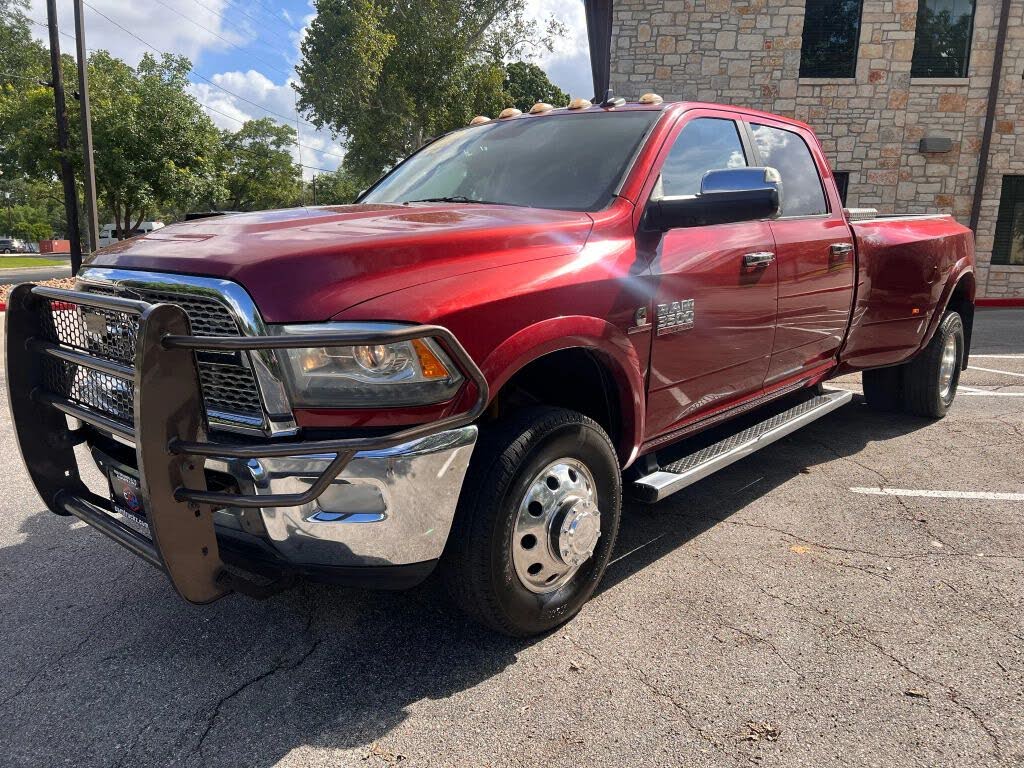 2013 RAM 3500 Laramie Crew Cab LB DRW 4WD