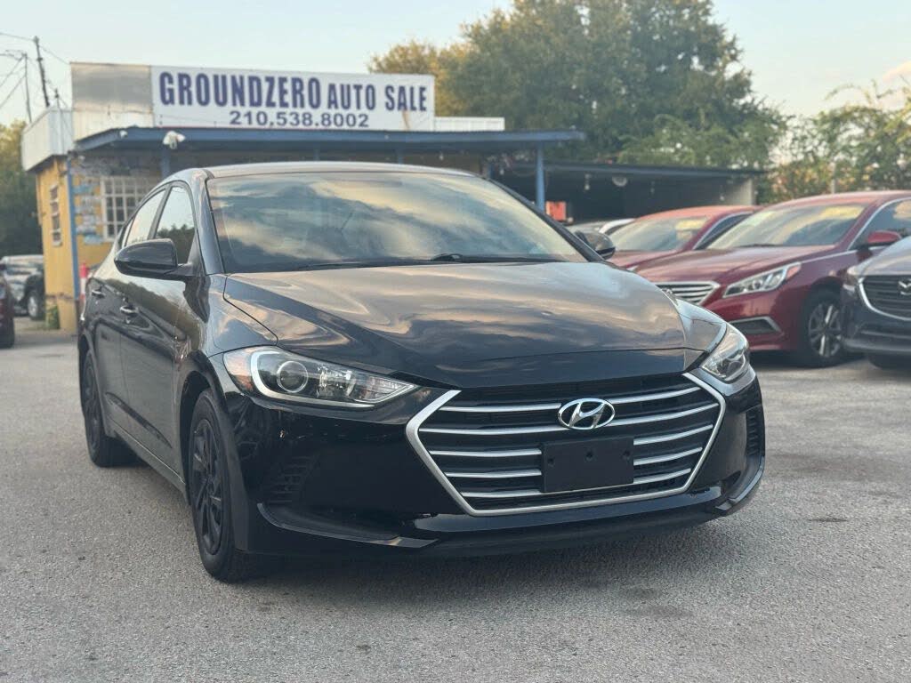2017 Hyundai Elantra SE FWD