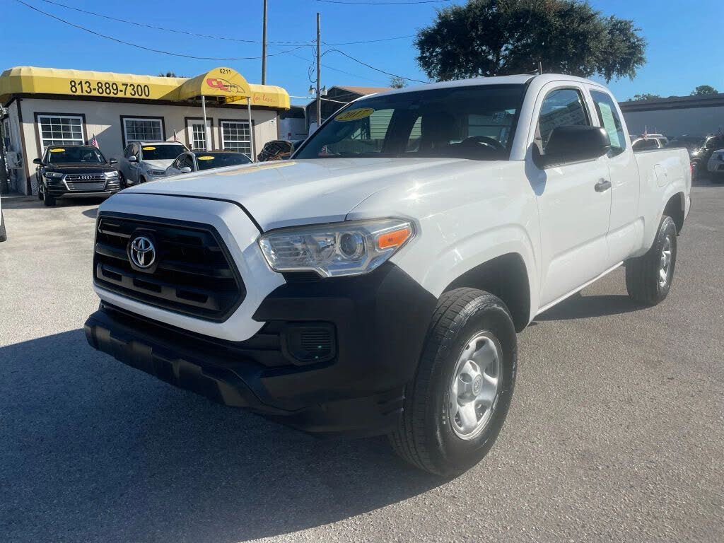 2017 Toyota Tacoma SR I4 Access Cab RWD
