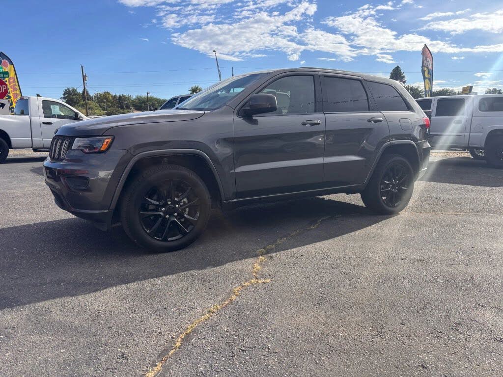 2020 Jeep Grand Cherokee Altitude 4WD