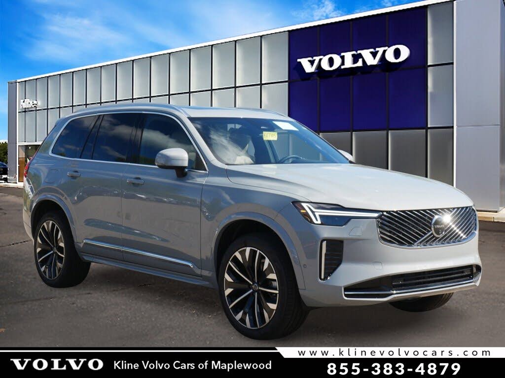 2026 Volvo XC90 B5 Plus 7-Passenger AWD