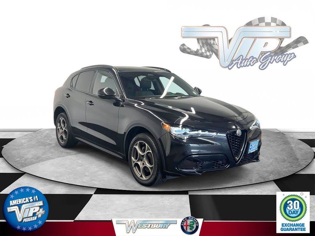 2025 Alfa Romeo Stelvio AWD