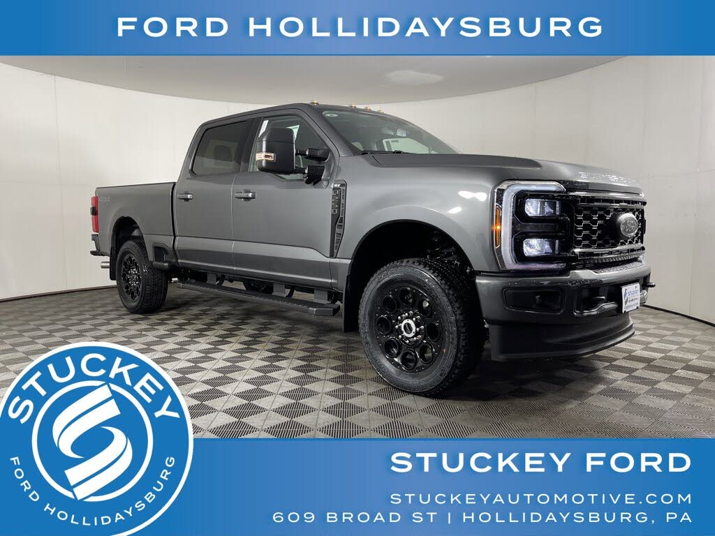 2026 Ford F-250 Super Duty XLT Crew Cab 4WD
