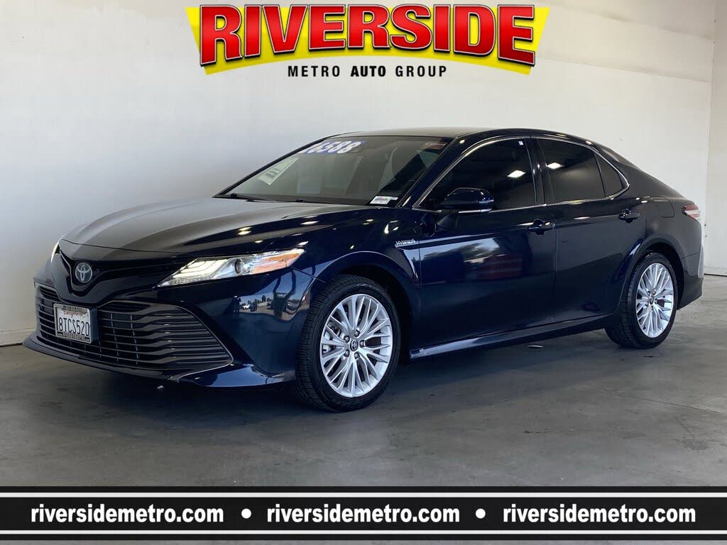 2020 Toyota Camry Hybrid XLE FWD