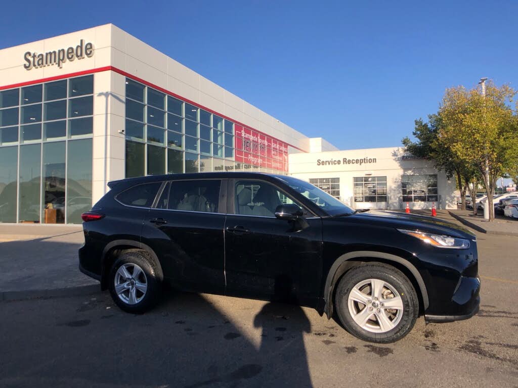 2023 Toyota Highlander LE AWD