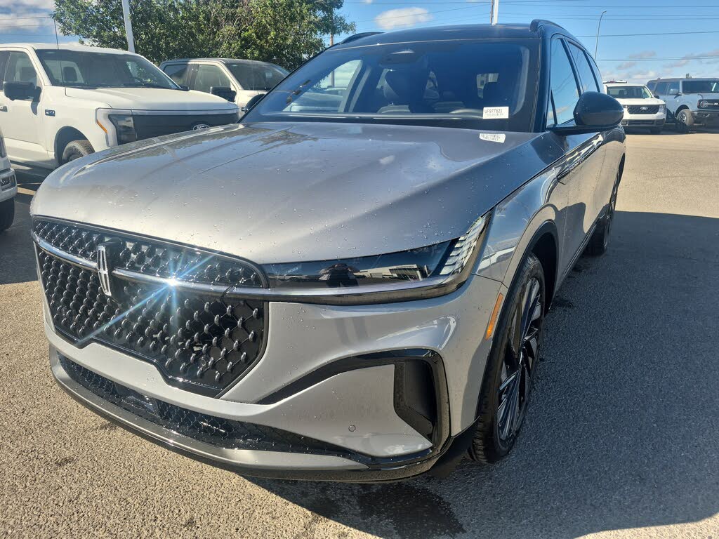 2025 Lincoln Nautilus Hybrid Reserve AWD
