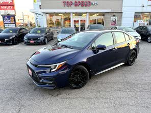 Toyota Corolla SE FWD