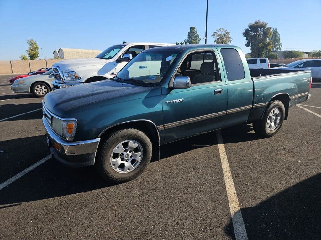 1998 Toyota T100 2 Dr SR5 Extended Cab SB