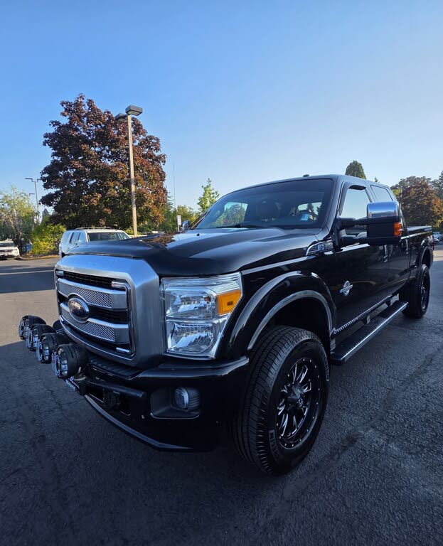 2014 Ford F-350 Super Duty Platinum Crew Cab 4WD