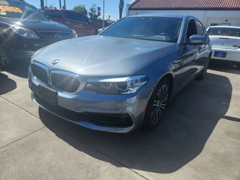 2019 BMW 5 Series 530i Sedan RWD
