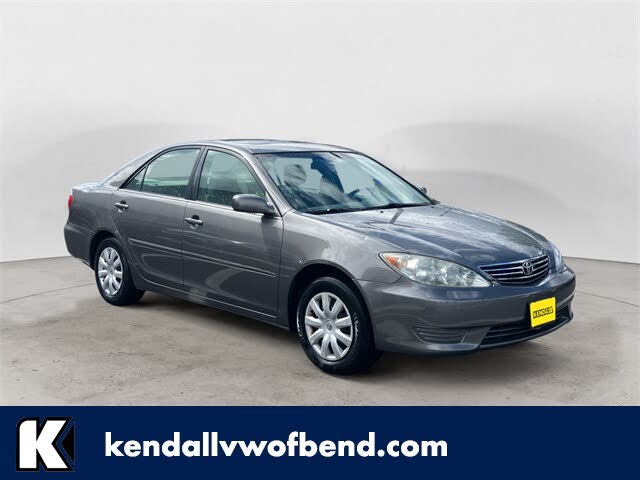 2005 Toyota Camry LE FWD