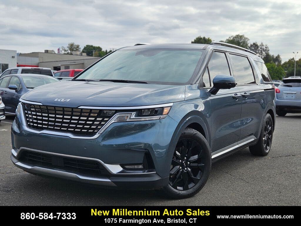 2022 Kia Carnival SX FWD