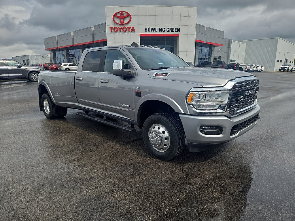 2023 RAM 3500 Limited Crew Cab LB DRW 4WD