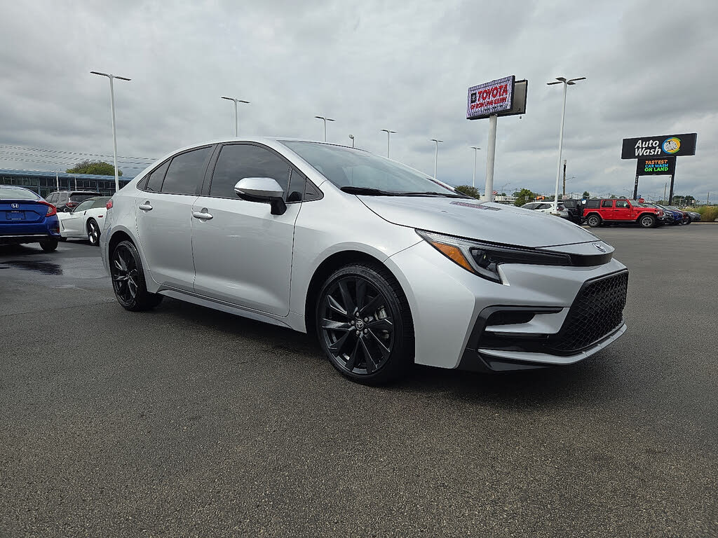 2024 Toyota Corolla SE FWD