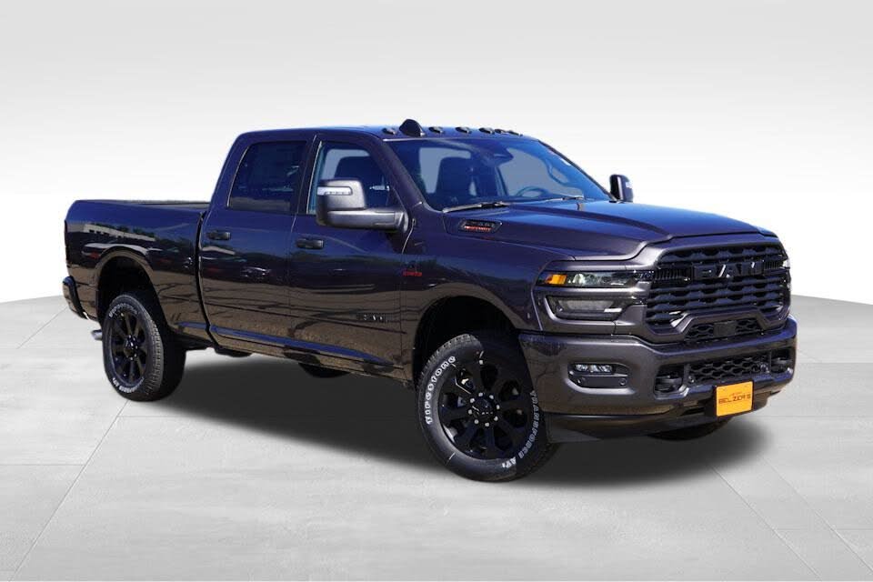 2025 RAM 2500 Big Horn Crew Cab 4WD