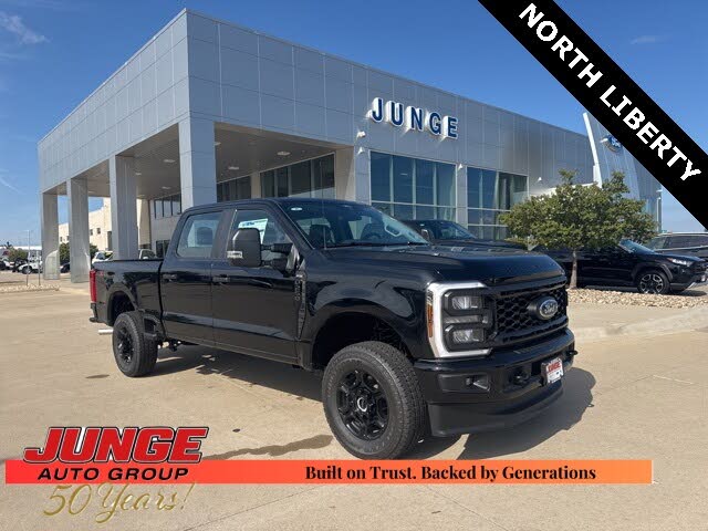 2026 Ford F-250 Super Duty XL Crew Cab 4WD