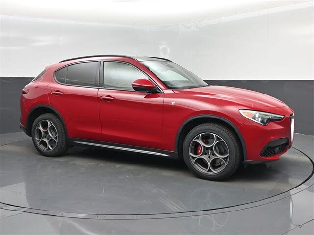 2022 Alfa Romeo Stelvio Ti AWD