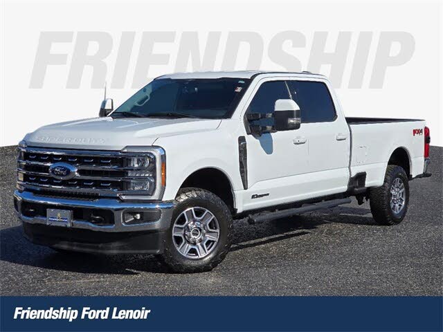 2023 Ford F-250 Super Duty Lariat Crew Cab 4WD