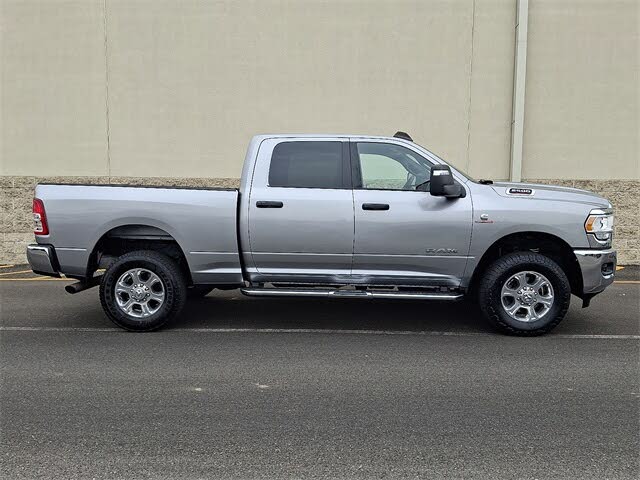 2024 RAM 2500 Big Horn Crew Cab 4WD