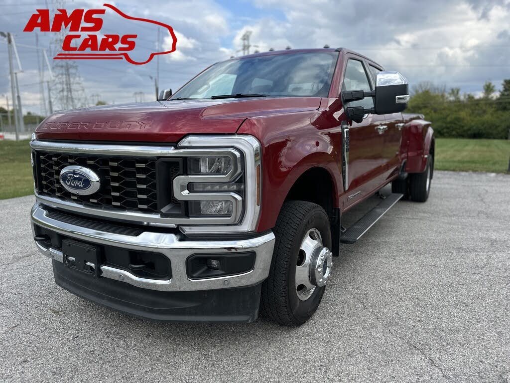 2025 Ford F-350 Super Duty Lariat Crew Cab LB DRW 4WD