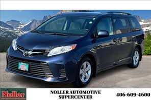 Toyota Sienna LE 7-Passenger FWD with Auto-Access Seat