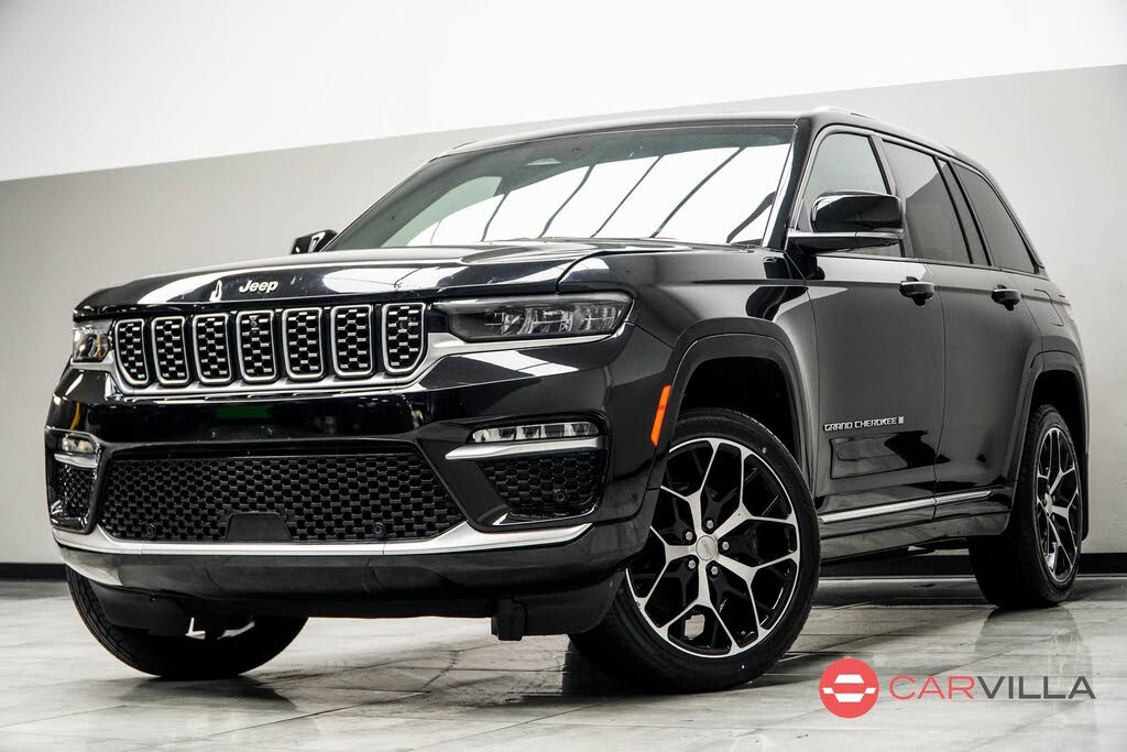 2022 Jeep Grand Cherokee Summit 4WD