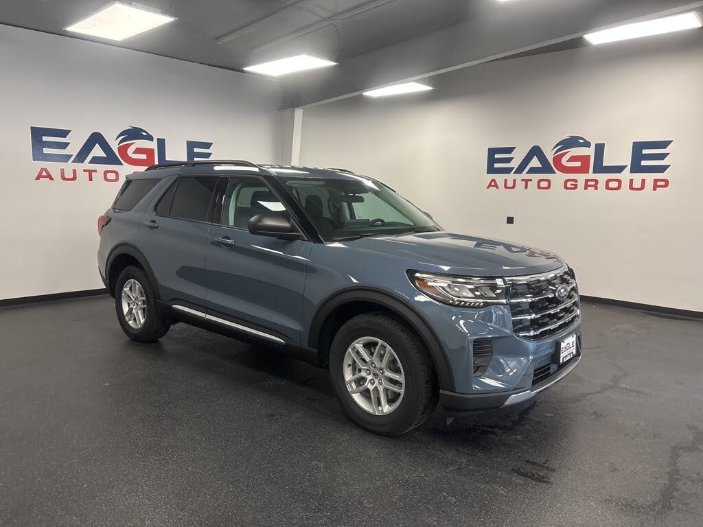 2025 Ford Explorer Active AWD