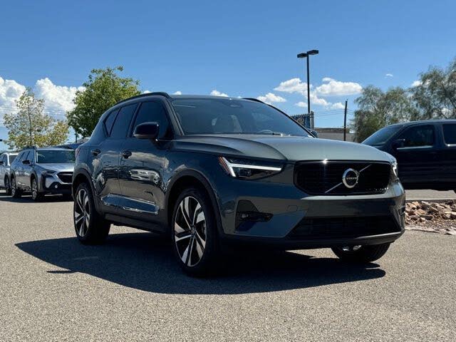 2026 Volvo XC40 B5 Ultra AWD