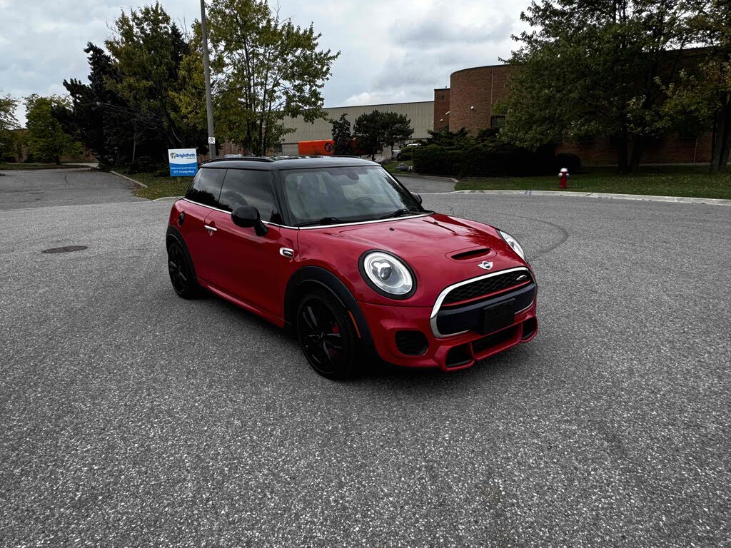 2016 MINI Cooper John Cooper Works 2-Door Hatchback FWD