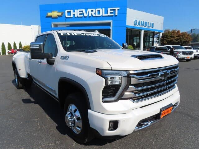 2024 Chevrolet Silverado 3500HD High Country Crew Cab 4WD
