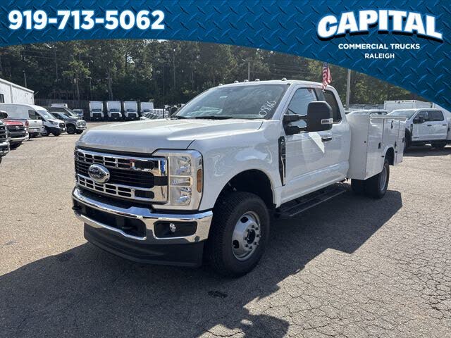 2025 Ford F-350 Super Duty Chassis