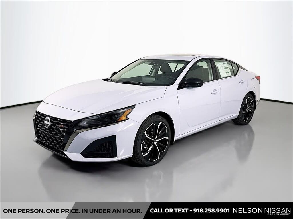 2025 Nissan Altima 2.5 SR FWD