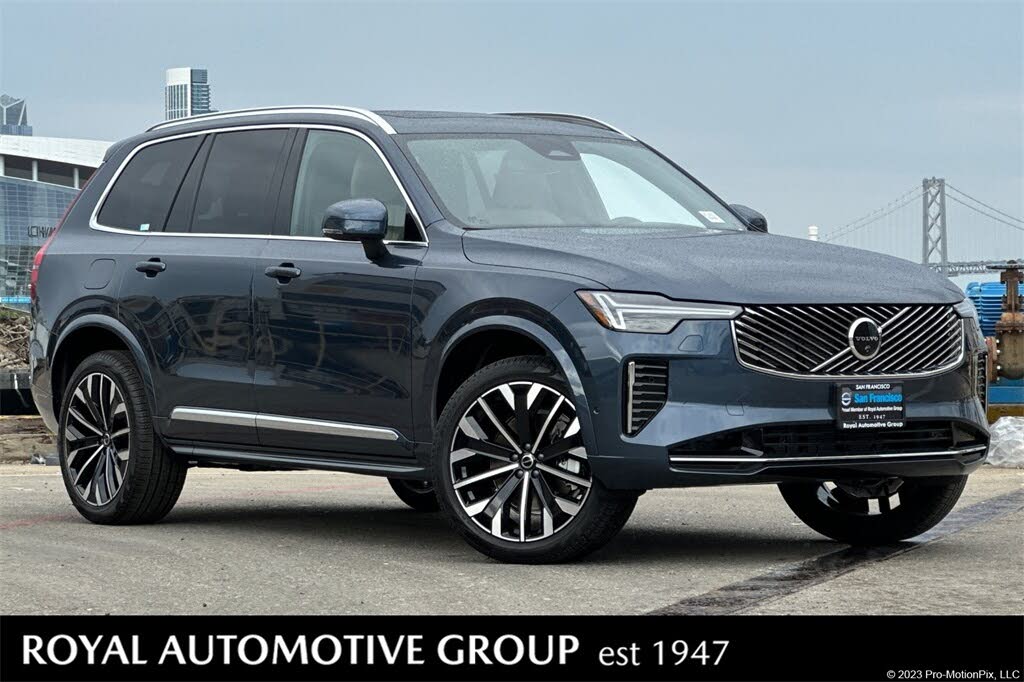2026 Volvo XC90 B5 Plus 7-Passenger AWD