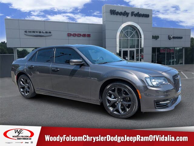 2022 Chrysler 300 S V8 RWD