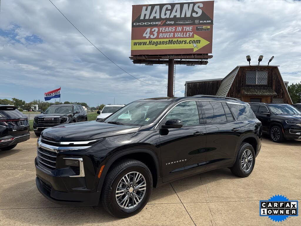 2025 Chevrolet Traverse LT FWD