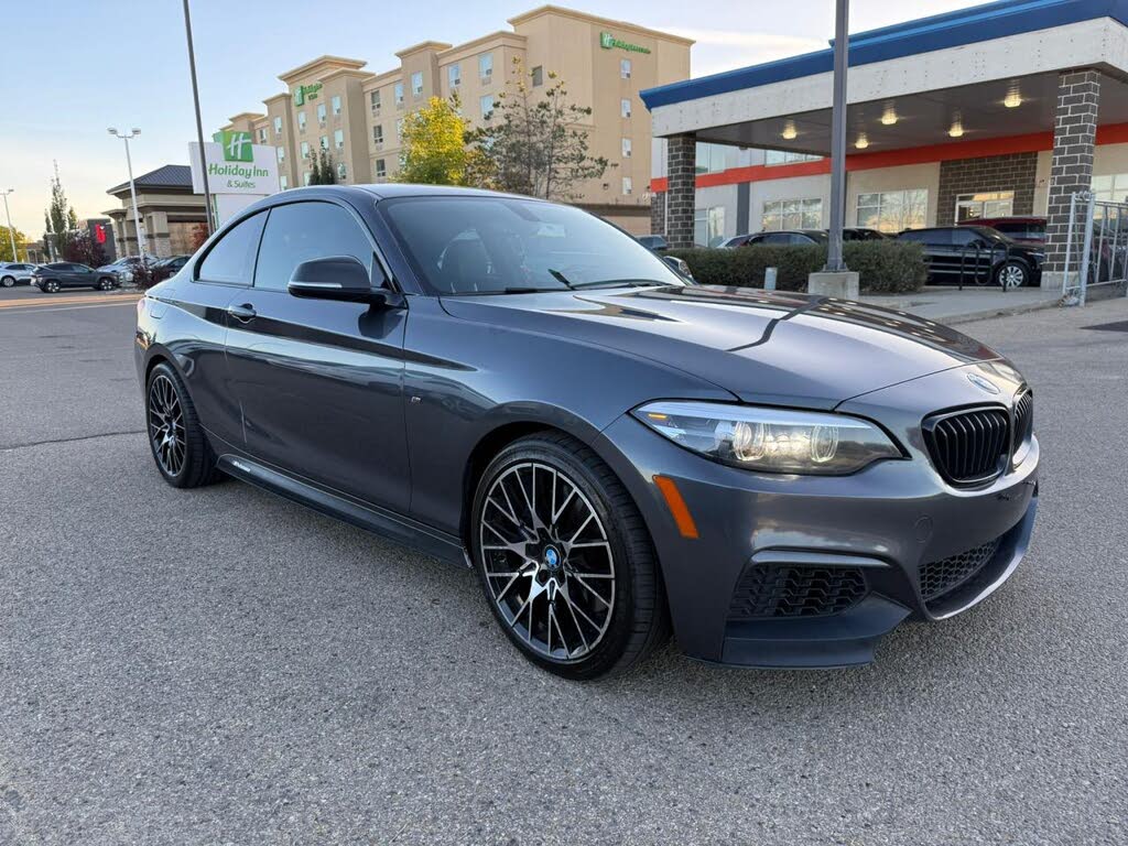 2018 BMW 2 Series M240i xDrive Coupe AWD