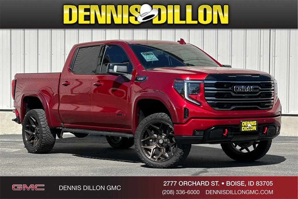 2025 GMC Sierra 1500 AT4 Crew Cab 4WD