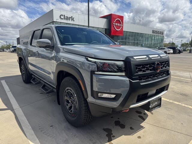 2026 Nissan Frontier PRO-X Crew Cab RWD